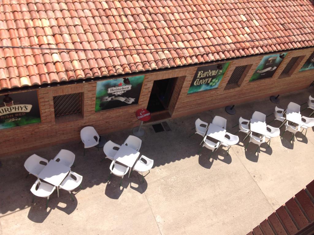 Apartamento Turistico Cigueena De Arguedas Esterno foto
